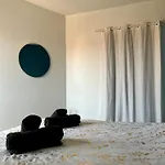Le Jula - T2 Proche Centre - Parking Privé Appartamento