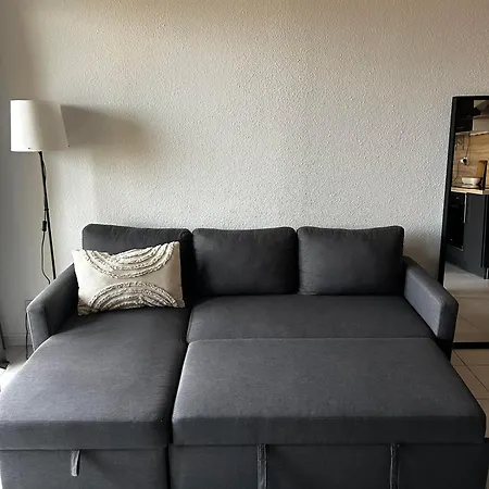Le Jula - T2 Proche Centre - Parking Privé *