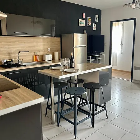 Apartment Le Jula - T2 Proche Centre - Parking Prive *