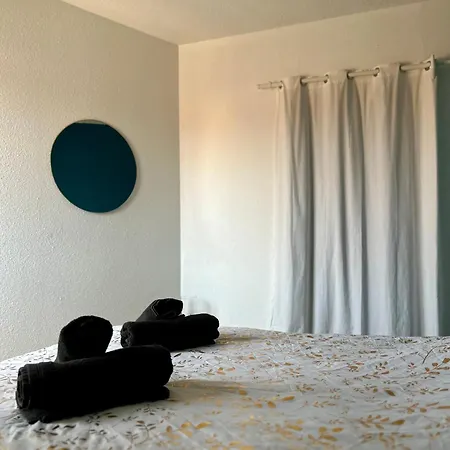 Le Jula - T2 Proche Centre - Parking Prive Apartment