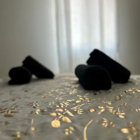 Apartment Le Jula - T2 Proche Centre - Parking Prive